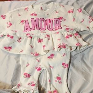 Girls' White & Pink 'Amour' Floral Pajama Set